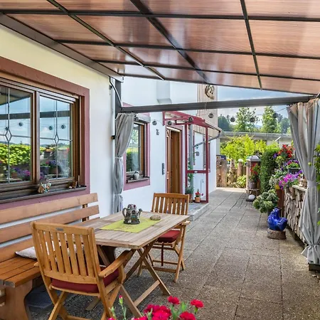 Haus Elfriede Schmid Apartamento *